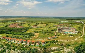 Lighthouse Luxe Estate Apart&Villas