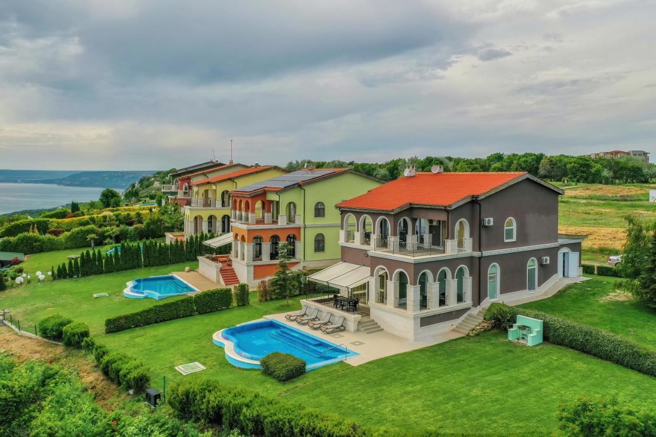 Lighthouse Luxe Estate Apart&Villas Balchik Extérieur photo