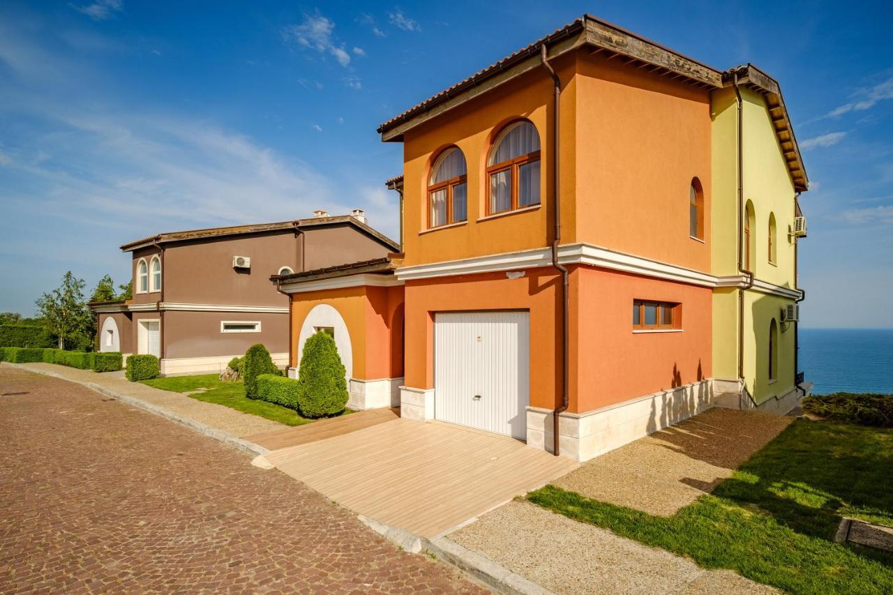 Lighthouse Luxe Estate Apart&Villas Balchik Extérieur photo