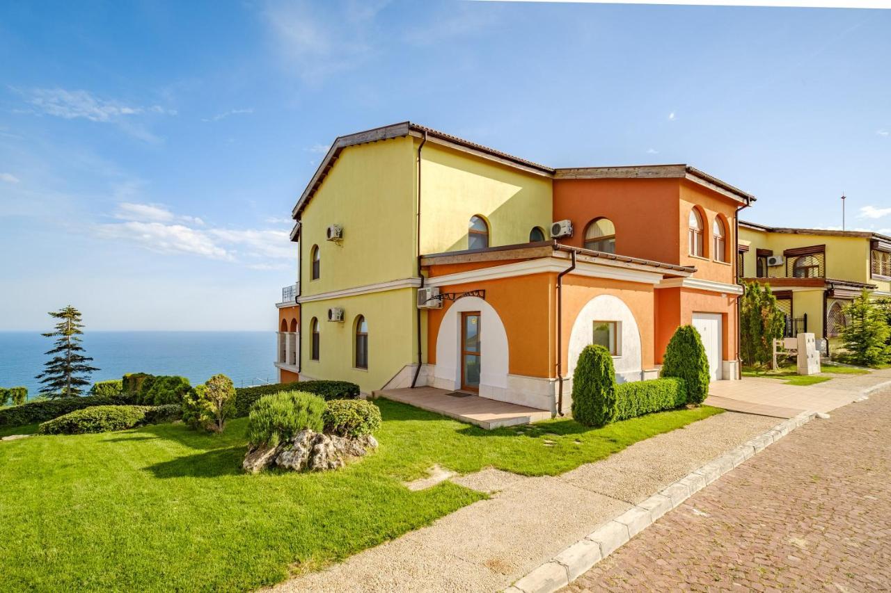 Lighthouse Luxe Estate Apart&Villas Balchik Extérieur photo