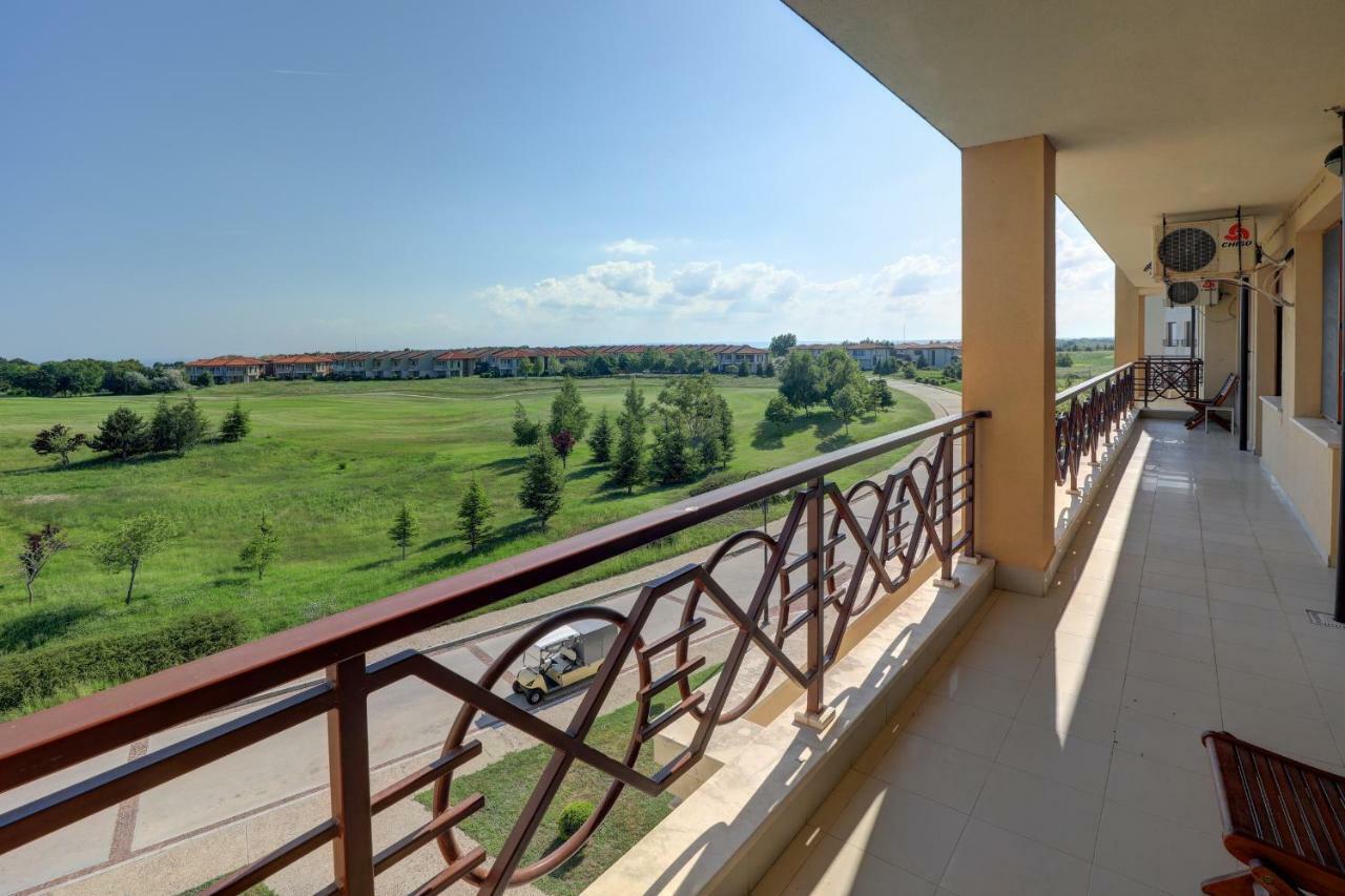Lighthouse Luxe Estate Apart&Villas Balchik Extérieur photo