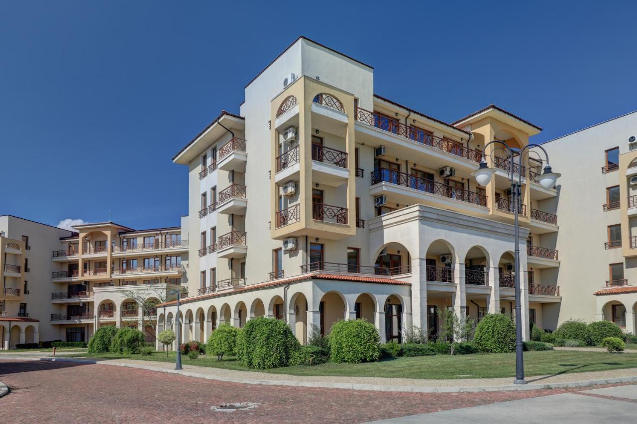 Lighthouse Luxe Estate Apart&Villas Balchik Extérieur photo